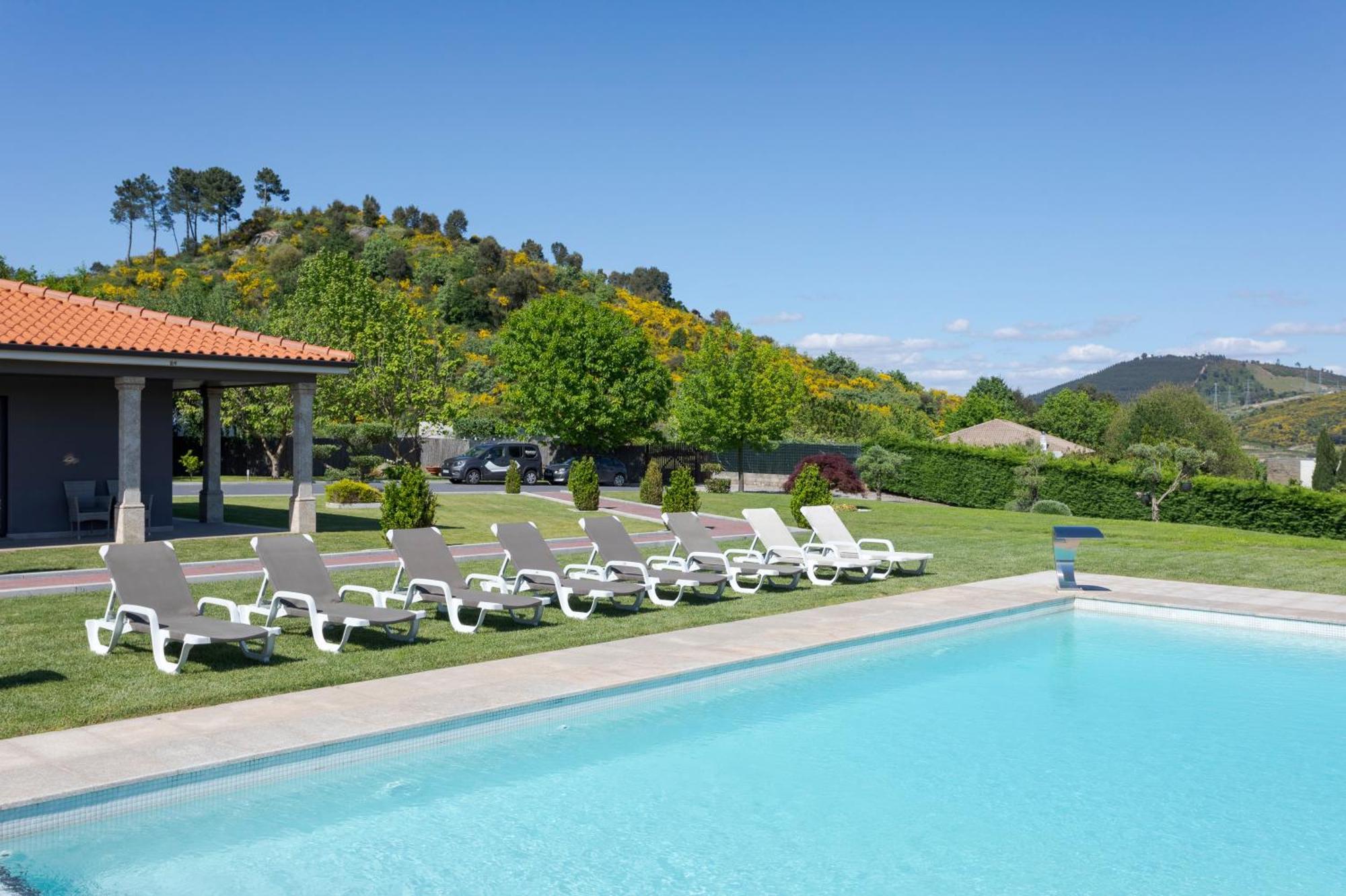 Spacious Villa Pool & Douro View By Host Wise Santa Marinha do Zêzere Zewnętrze zdjęcie