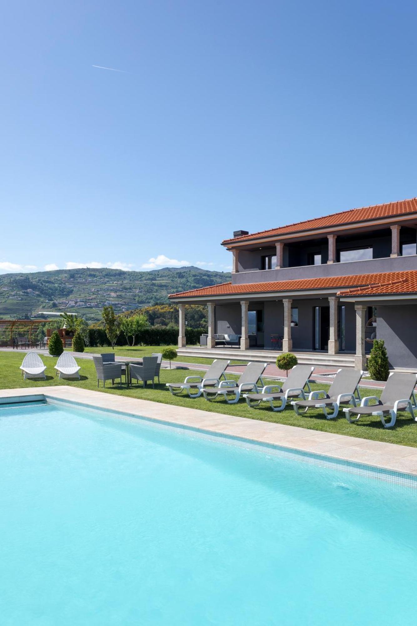 Spacious Villa Pool & Douro View By Host Wise Santa Marinha do Zêzere Zewnętrze zdjęcie