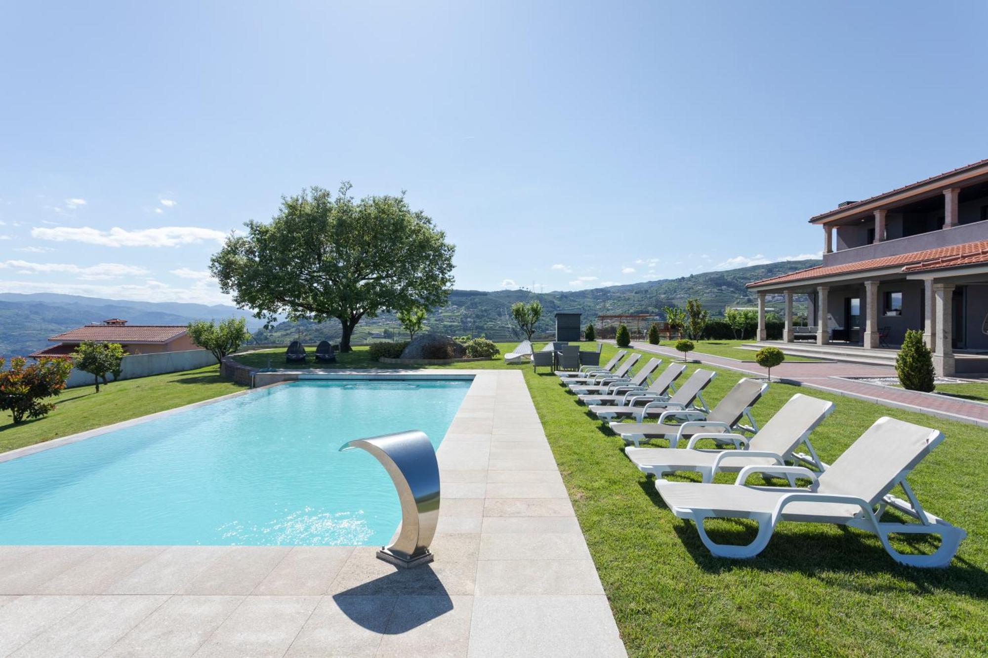 Spacious Villa Pool & Douro View By Host Wise Santa Marinha do Zêzere Zewnętrze zdjęcie
